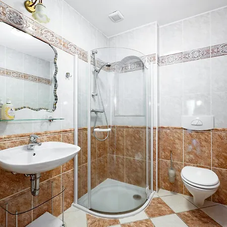 게스트하우스 Gaestepension Edeltraud Hirschegg (Styria)