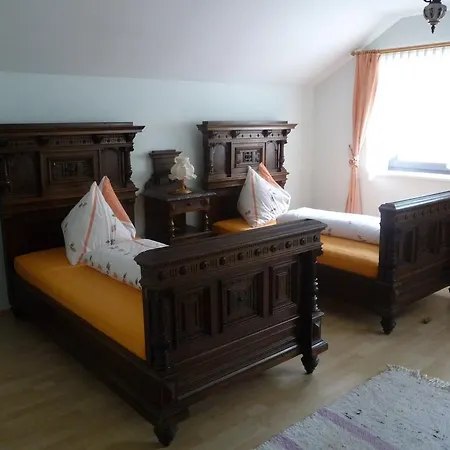 ゲストハウス Gaestepension Edeltraud Hirschegg (Styria)