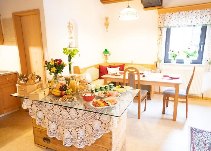 بيت ضيافة Gaestepension Edeltraud Hirschegg (Styria)