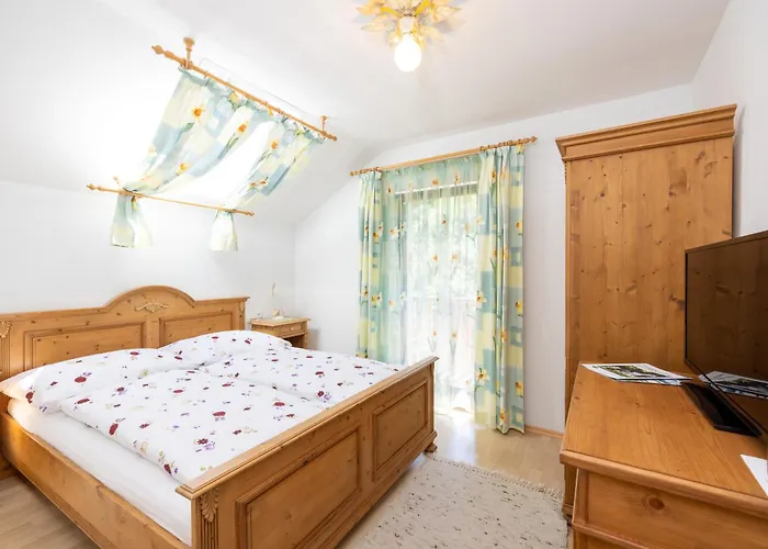 Gaestepension Edeltraud بيت ضيافة *