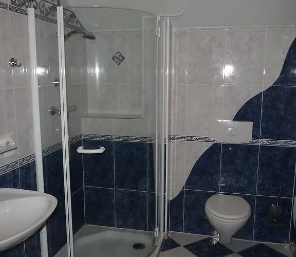 بيت ضيافة Gaestepension Edeltraud *